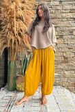Kiti Paisley Damask 7/8 Barrel Leg Pant Tumeric